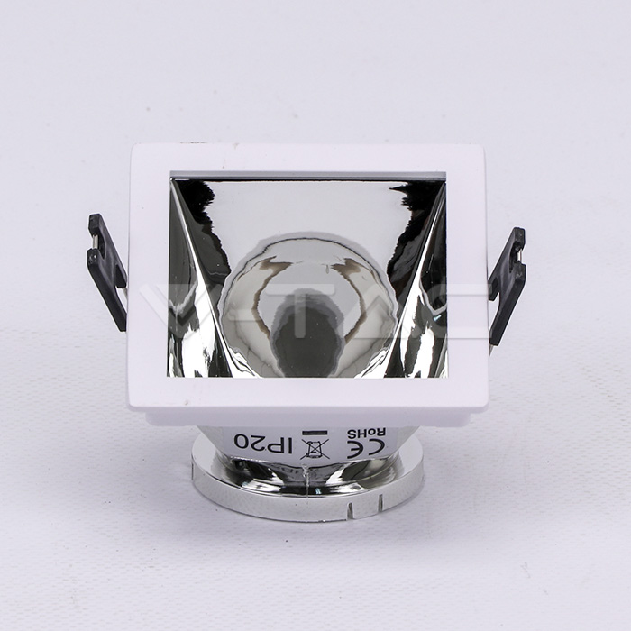 www.helloled.hu V-Tac GU10 négyszög beépítõkeret fehér/króm - 3168 www.helloled.hu V-Tac GU10 négyszög beépítőkeret fehér/króm - 3168