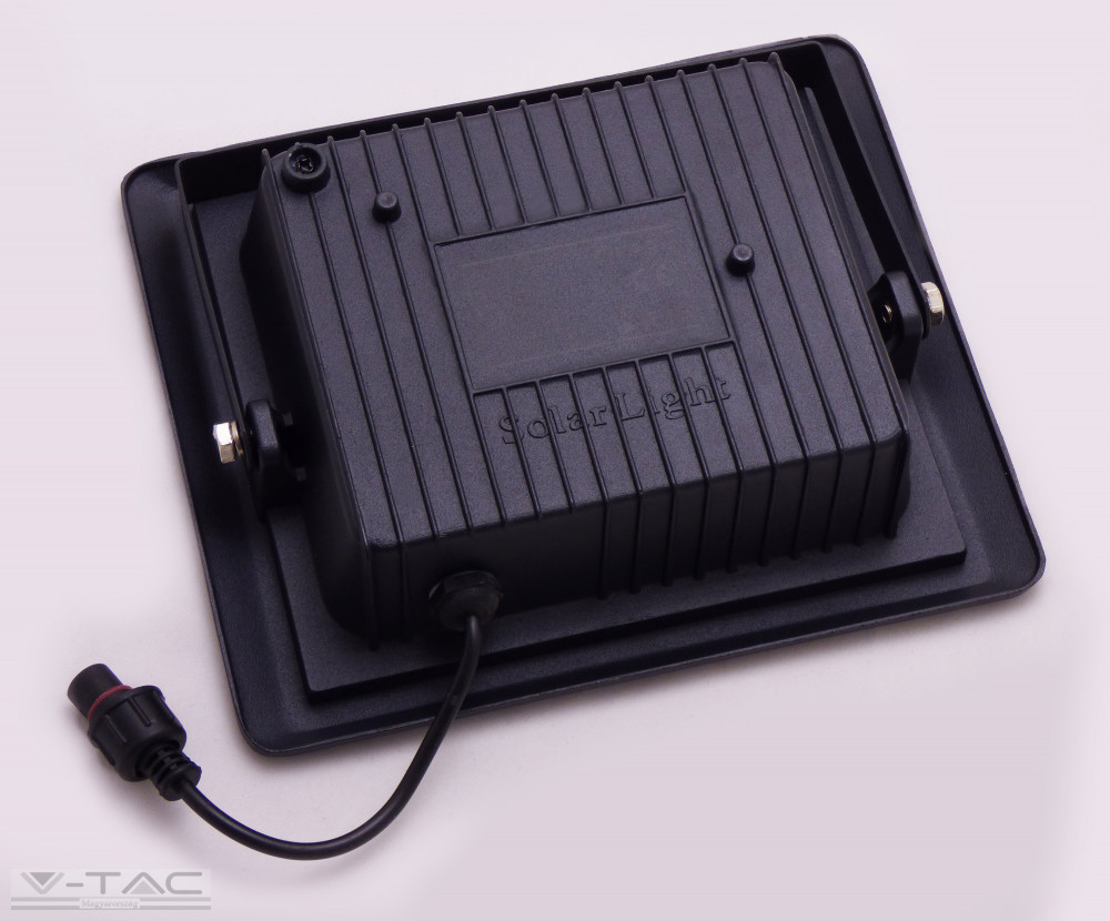 12W Napelemes LED reflektor 4000K - 8573_altpic_2 12W Napelemes LED reflektor 4000K - 8573