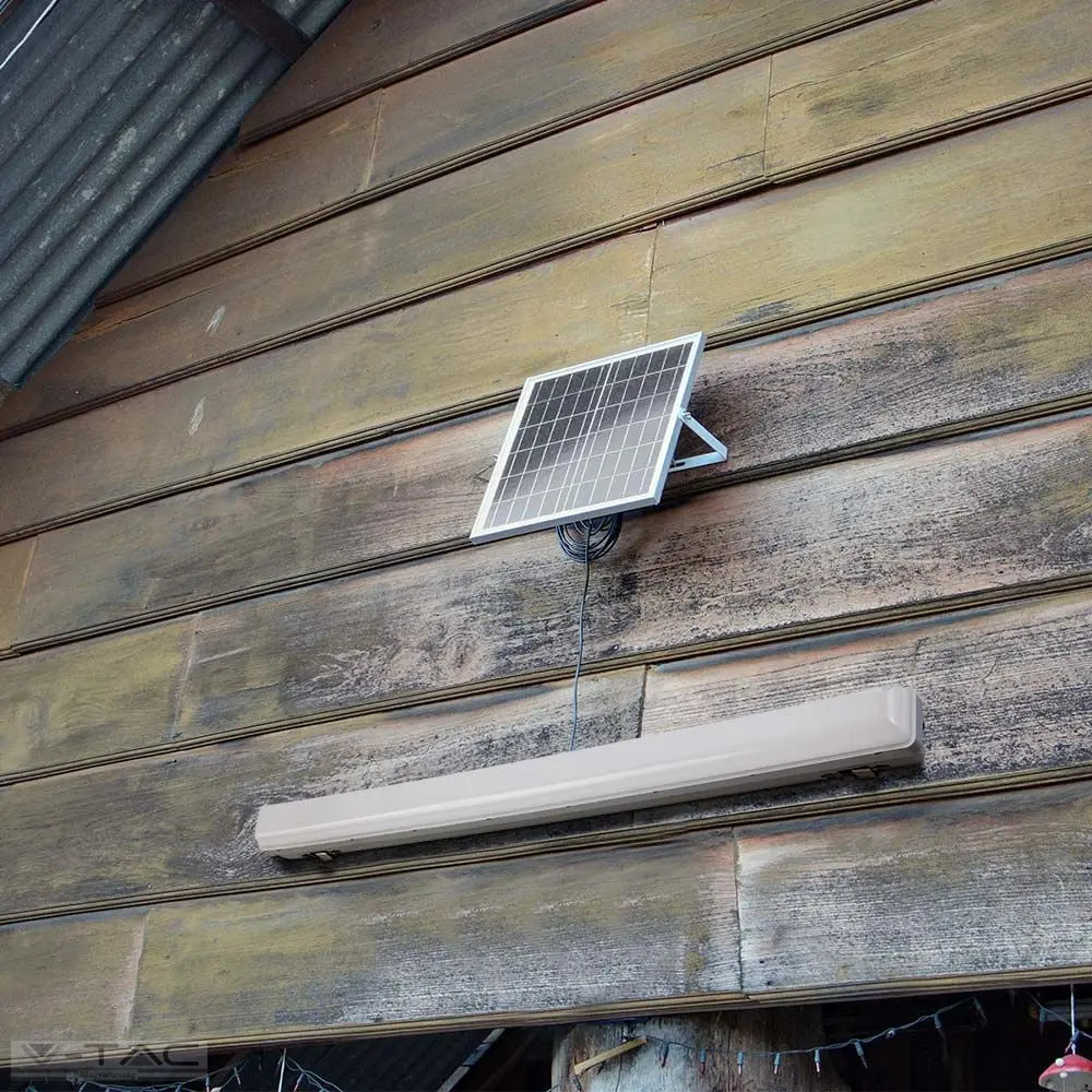 18W Napelemes LED vízmentes lámpa IP65 CCT - 6500 18W Napelemes LED vízmentes lámpa IP65 CCT - 6500