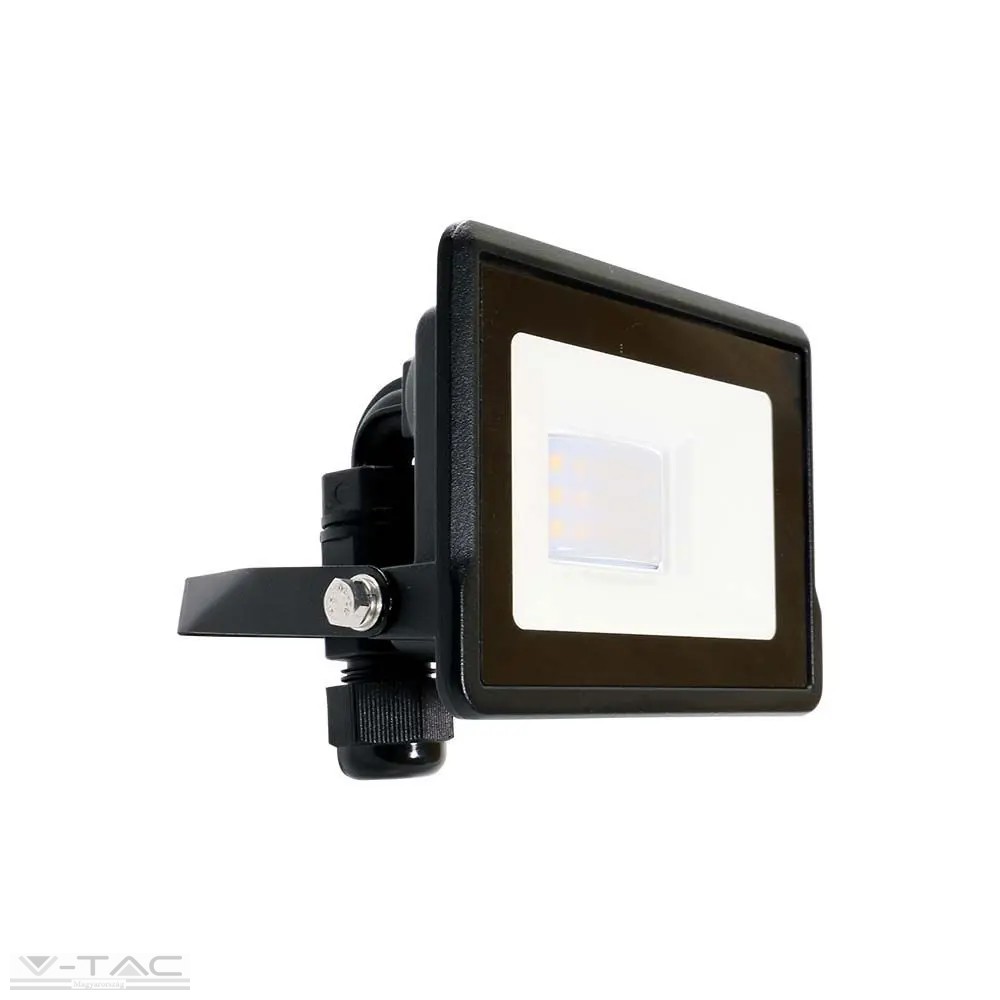 10W Mozgásérzékelős LED reflektor beépített kötődobozzal IP65 10W Mozgásérzékelős LED reflektor beépített kötődobozzal IP65