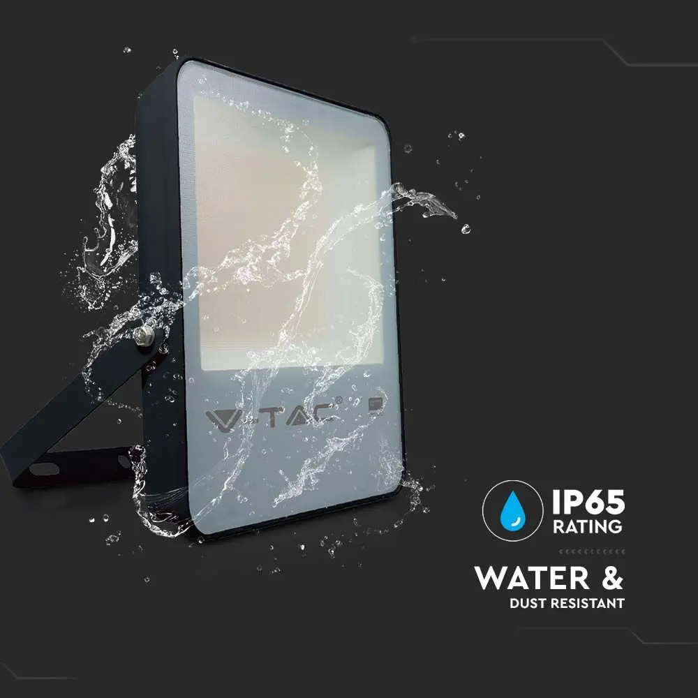 30W LED reflektor Samsung chip 137lm/W fekete 30W LED reflektor Samsung chip 137lm/W fekete