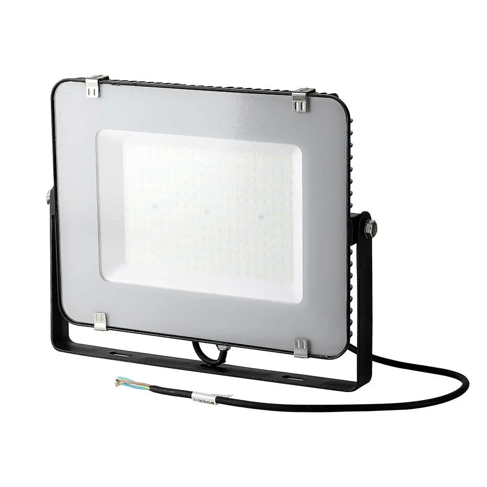 300W LED reflektor Samsung chip 115lm/W fekete 300W LED reflektor Samsung chip 115lm/W fekete