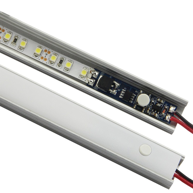 Profilba építhető érintőgombos dimmerkapcsoló 12/24V 8A - BS001 Profilba építhető érintőgombos dimmerkapcsoló 12/24V 8A - BS001