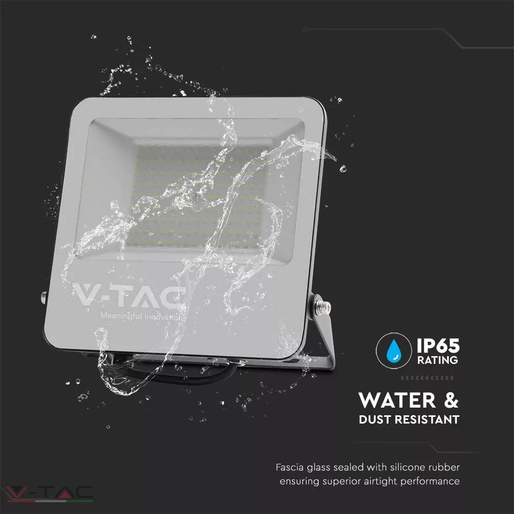 HelloLED 100W Fekete LED reflektor Samsung chip (185lm/W) HelloLED 100W Fekete LED reflektor Samsung chip (185lm/W)