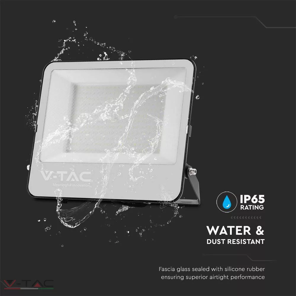 HelloLED 200W Fekete LED reflektor Samsung chip (185lm/W) HelloLED 200W Fekete LED reflektor Samsung chip (185lm/W)