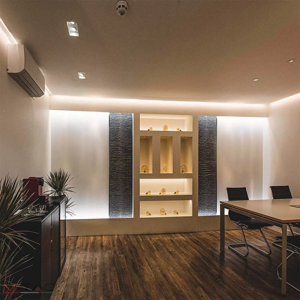 16W LED Szalag 2835 48LED/m 24V 16W LED Szalag 2835 48LED/m 24V